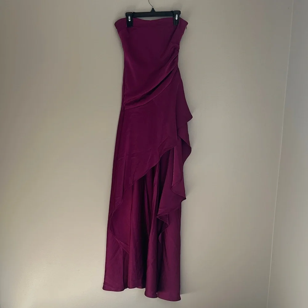 Lucy in the Sky satin high low maxi dress - Picture 4 of 7